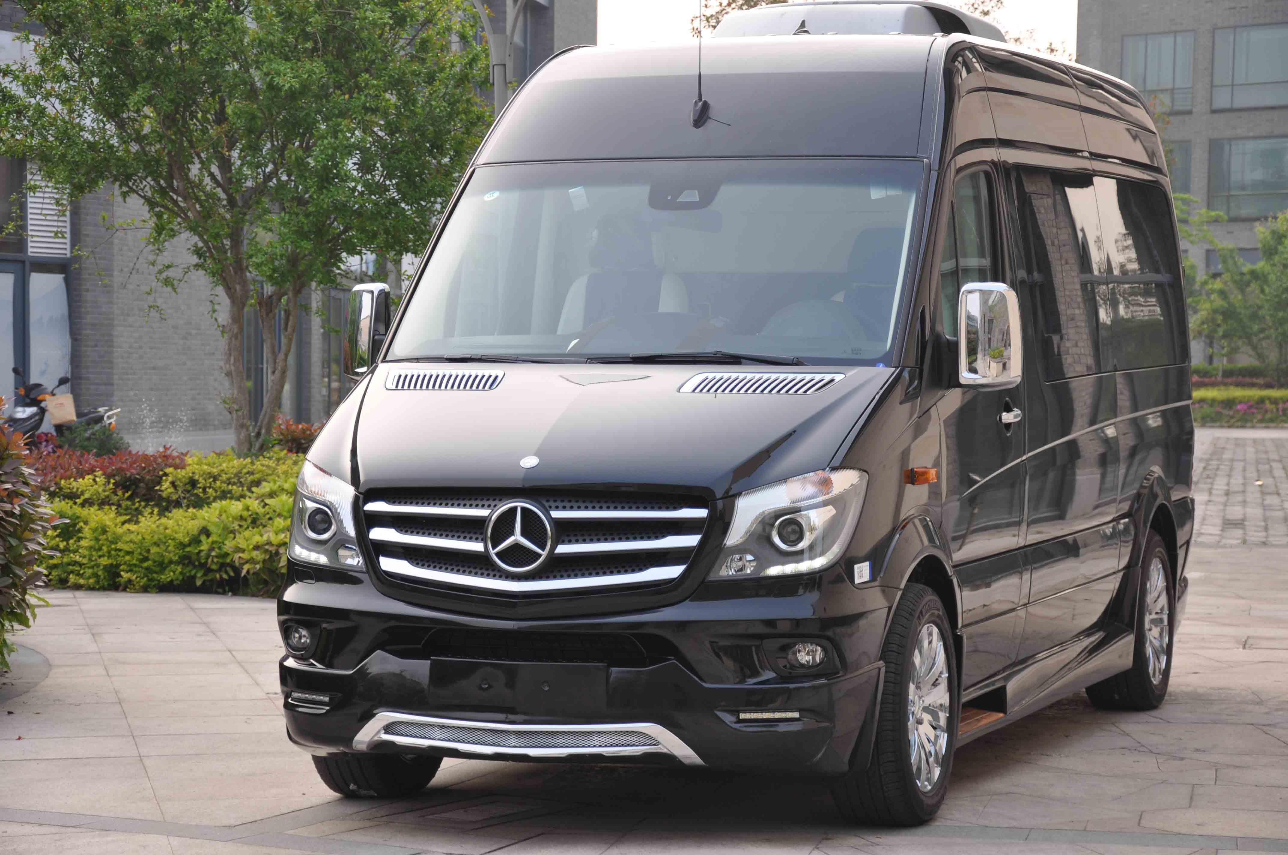 奔馳斯賓特商務房車 奔馳斯賓特商務房車