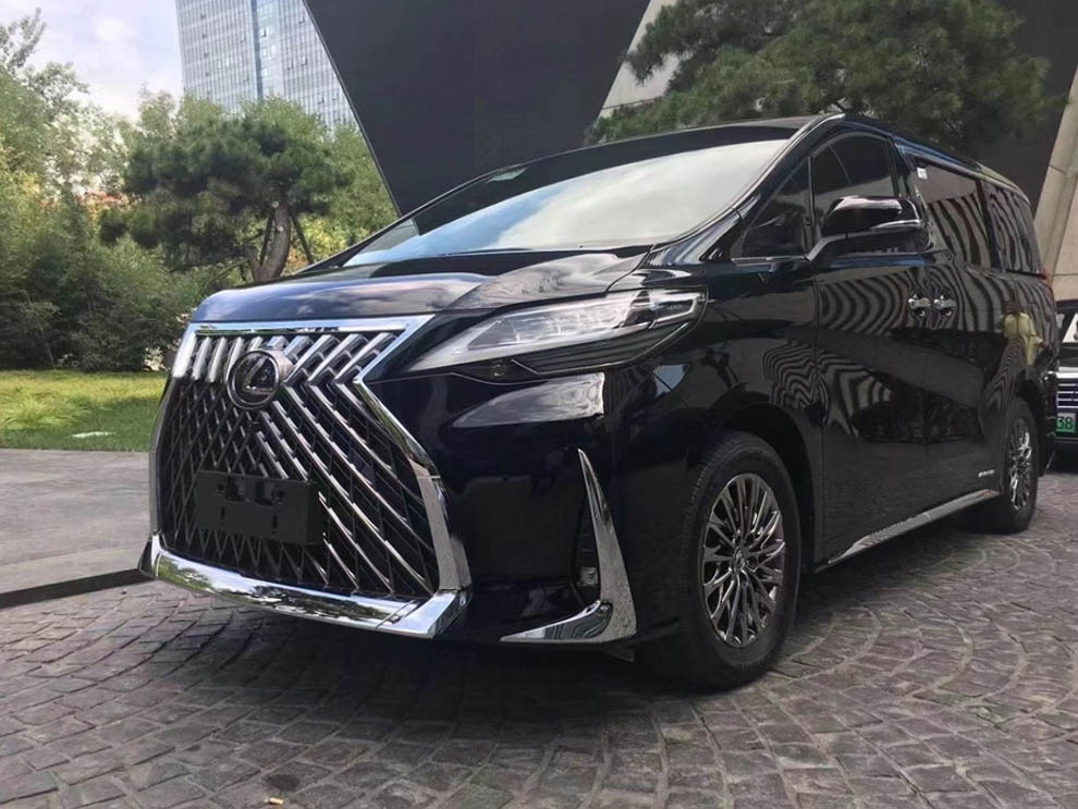 雷克薩斯LM300h 四座御世版 雷克薩斯LM300h 四座御世版