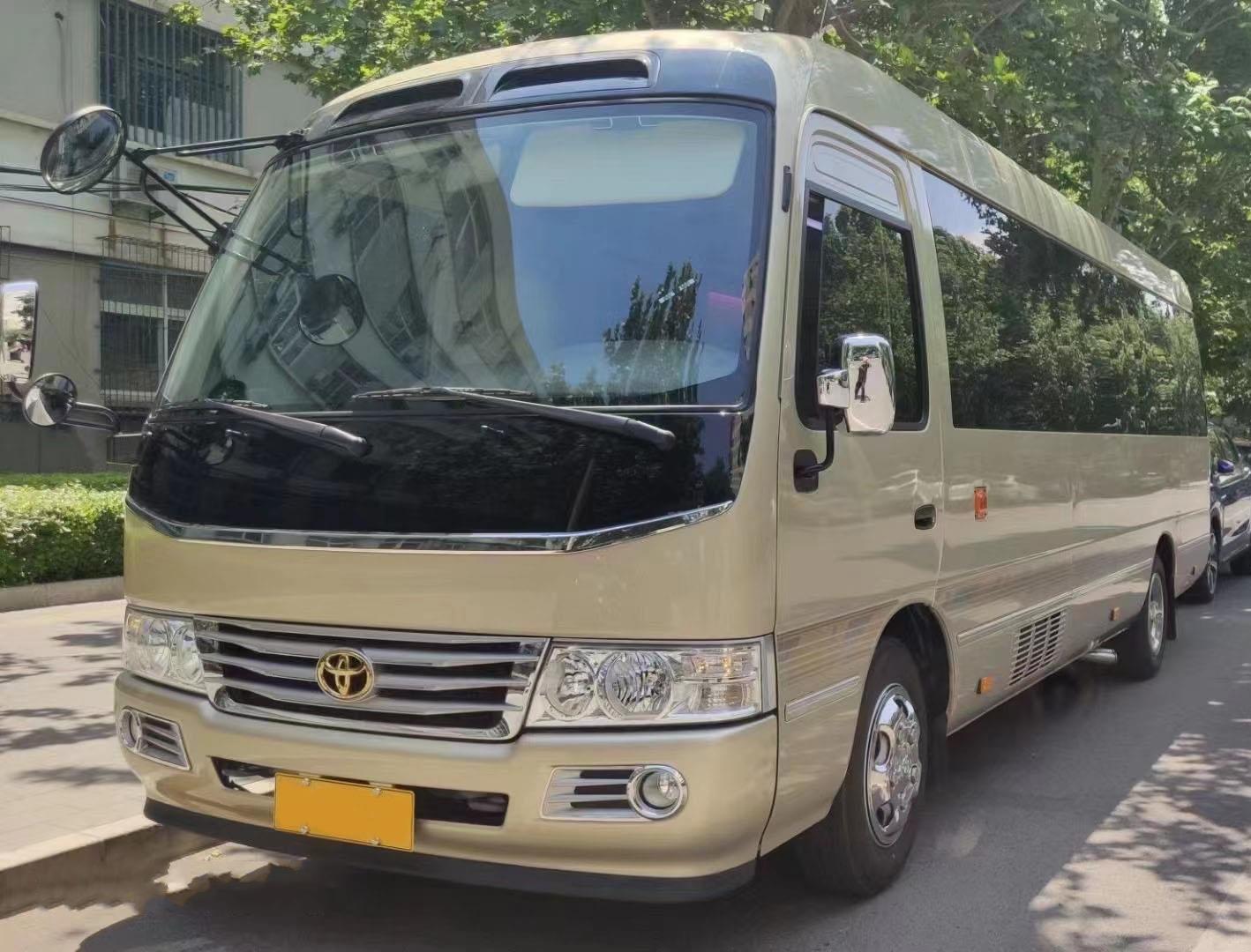 豐田考斯特豪華17座版 豐田考斯特豪華17座版