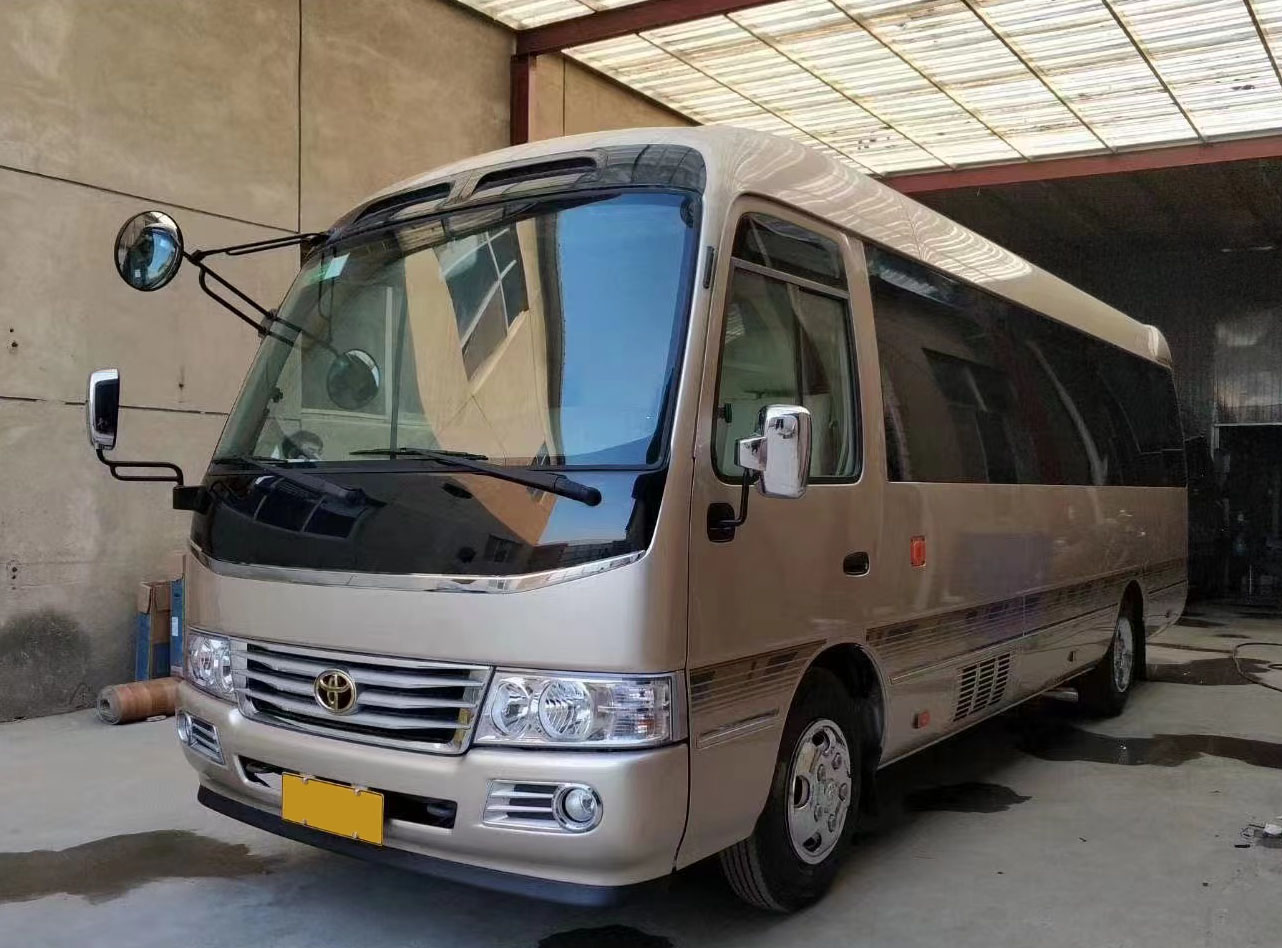 豐田考斯特豪華13座版 豐田考斯特豪華13座版